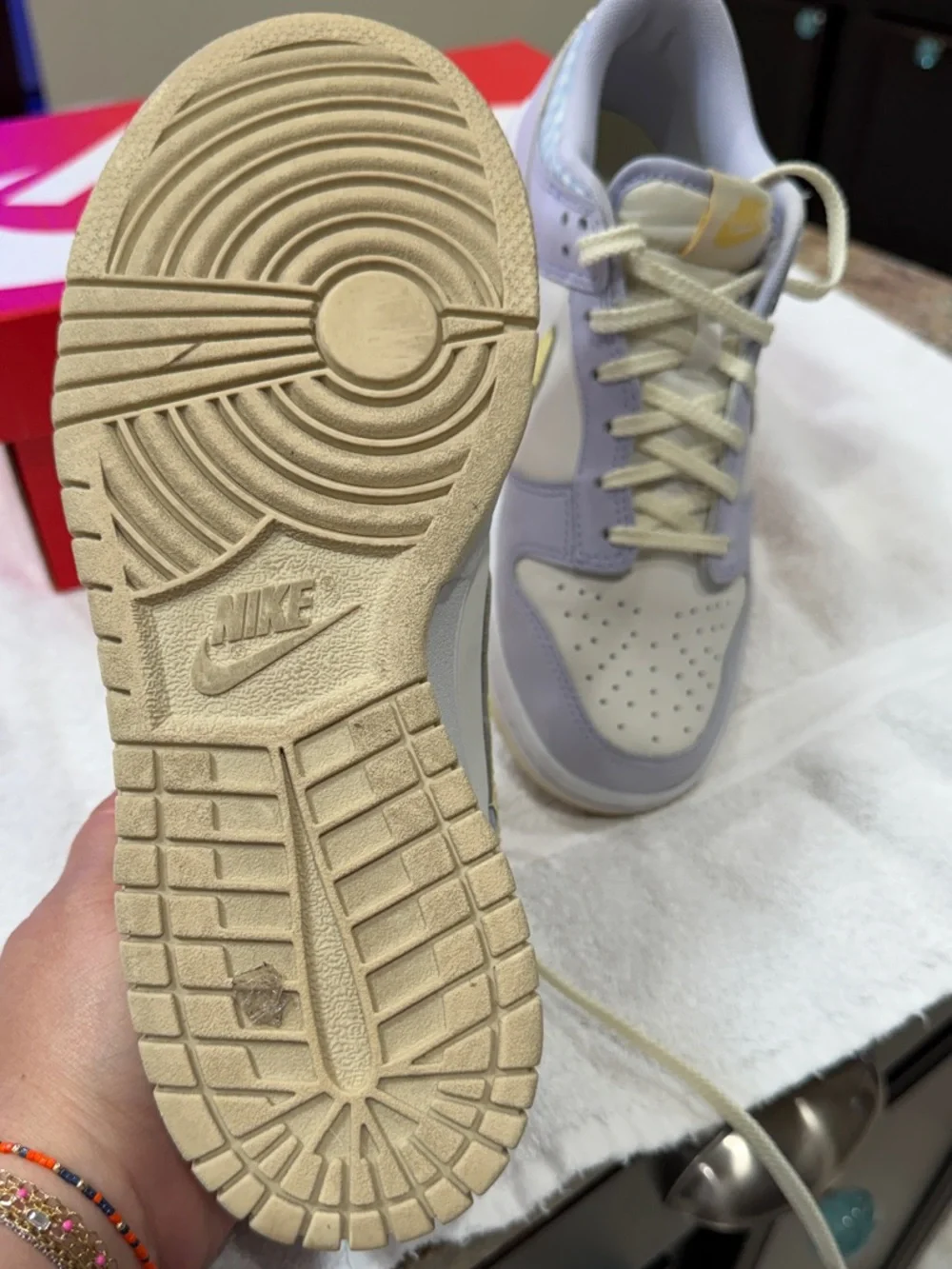 Nike Easter Dunks Sneakers Gently loved with box Men size 5.5 fits Women size 7